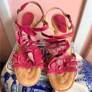 Born Crown Hot Pink Double Flower High Heel Sandals. Size 11.